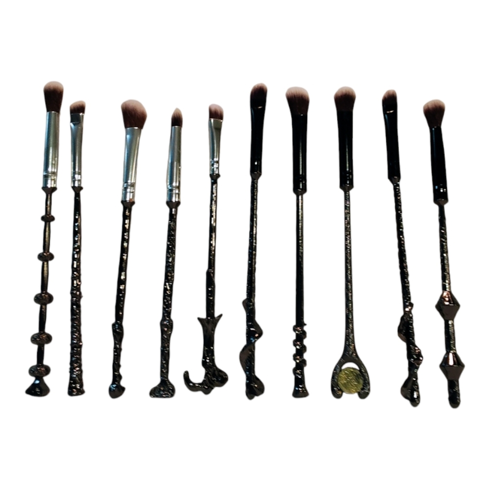 Makeup Brushes Harry Potter Inspired Wizard Wand 10pc Set New With Velvet Bag.